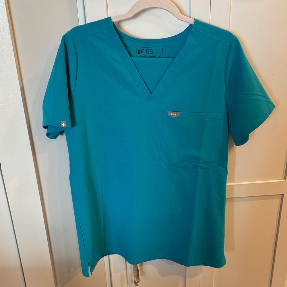 Figs Aqua V-Neck Scrub Top